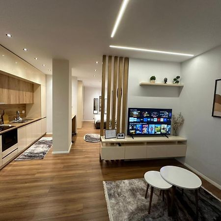 Fa Apartments At City Center 02 Tirana Eksteriør billede
